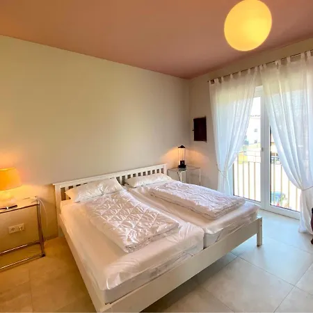 2508 - Strandwiese 15 * 达默